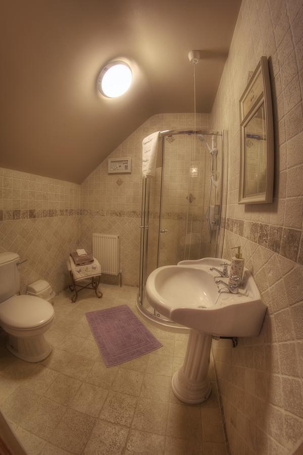 Walkers Nest Bed and Breakfast Carlingford Exteriör bild
